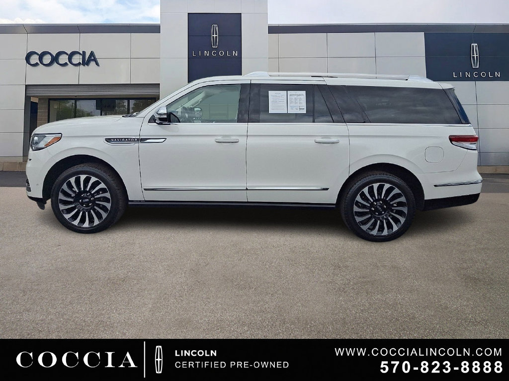 Certified 2024 Lincoln Navigator L Black Label AWD/4WD image 7