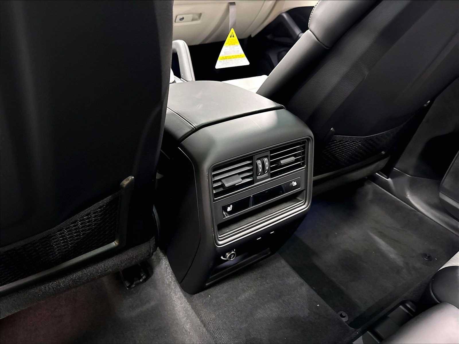 New 2026 Porsche Cayenne AWD/4WD image 24