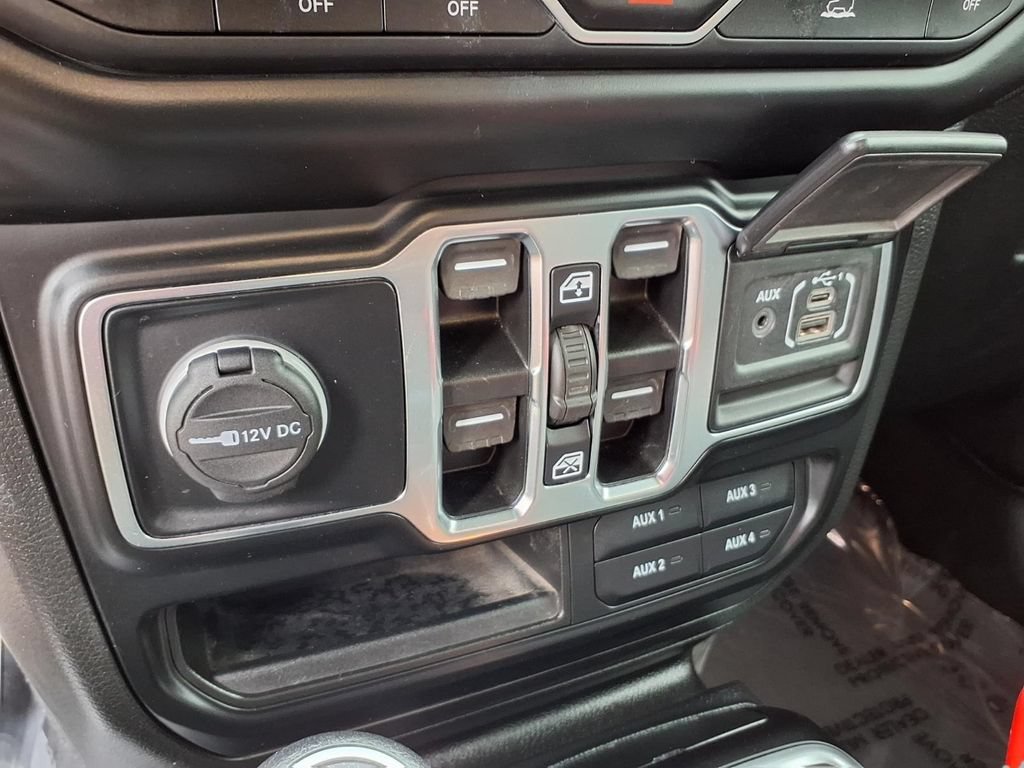 Used 2022 Jeep Gladiator Sport AWD/4WD image 8