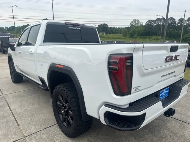 Used 2025 GMC Sierra 2500 AT4 w/ AT4 Premium Plus Package AWD/4WD image 5