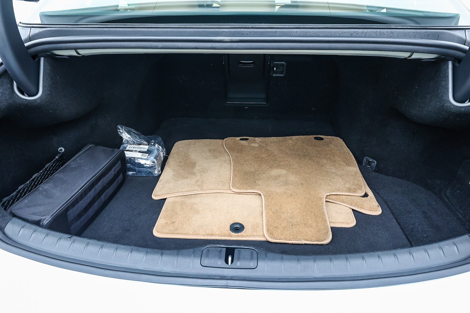 Used 2025 Genesis G80 2.5T image 28