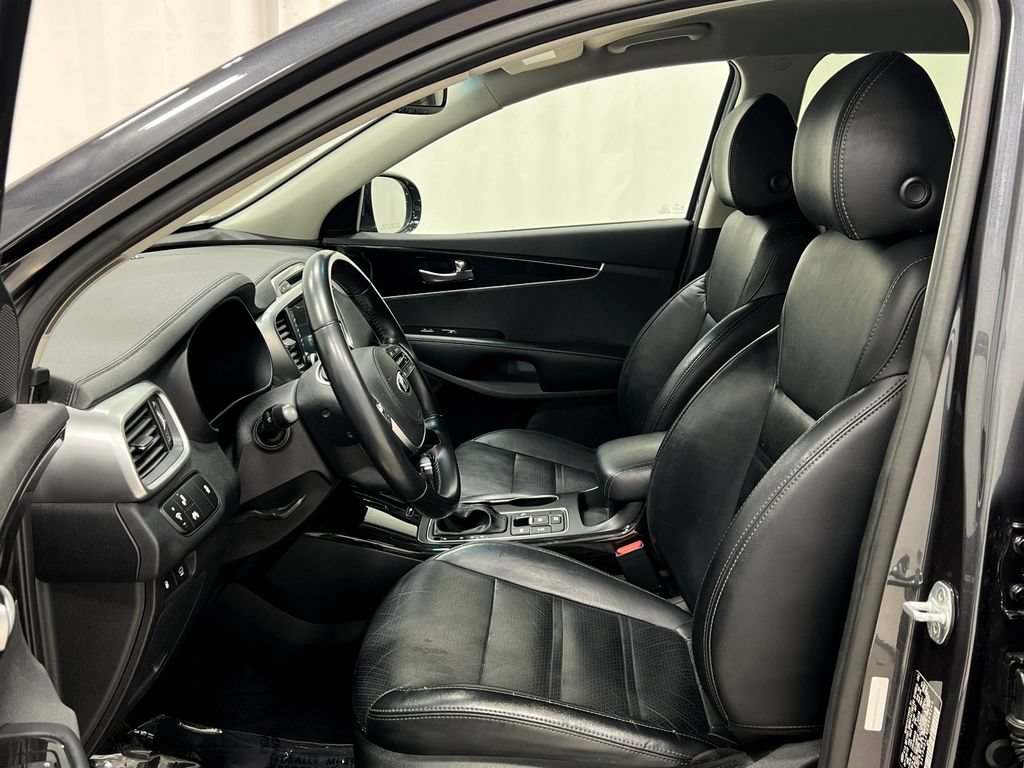 Used 2019 Kia Sorento EX AWD/4WD image 12