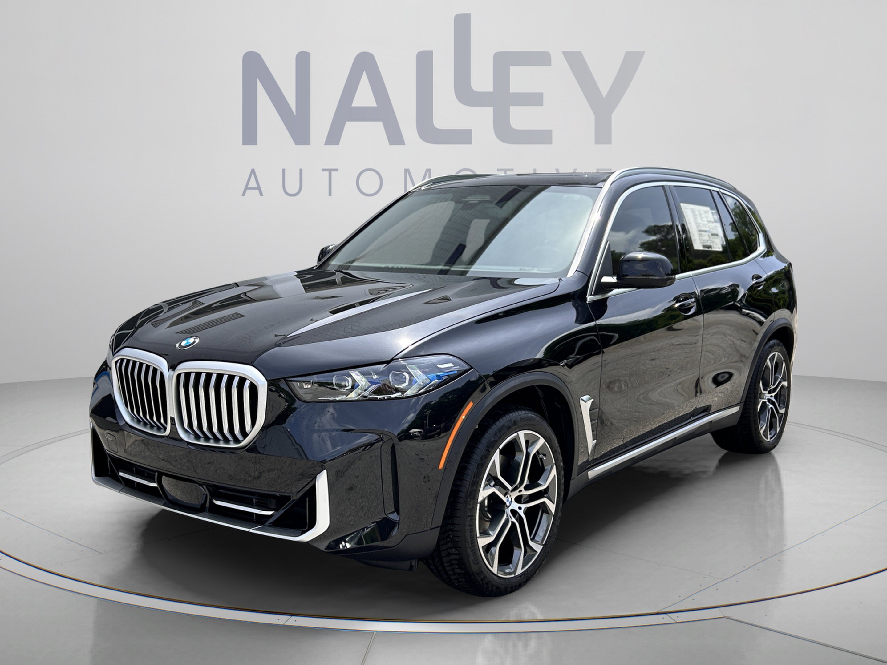 Used 2026 BMW X5 xDrive40i AWD/4WD image 1