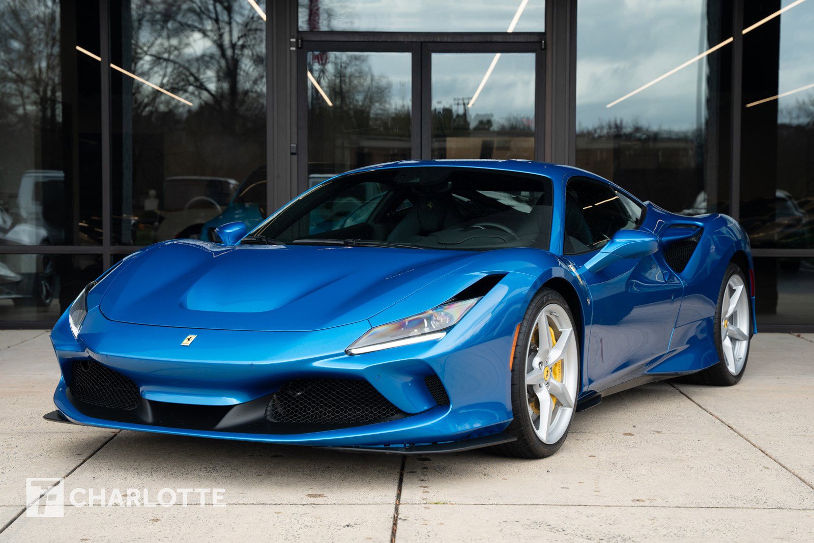 Used 2021 Ferrari F8 Tributo image 7