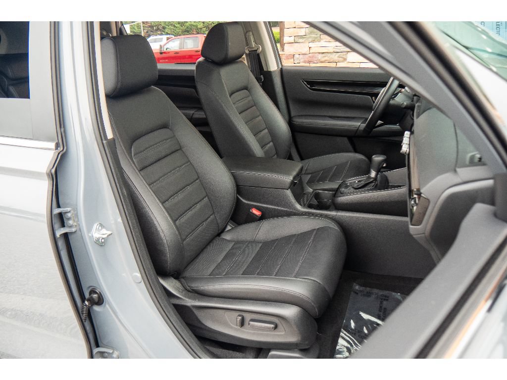 Used 2026 Honda CR-V EX-L image 17