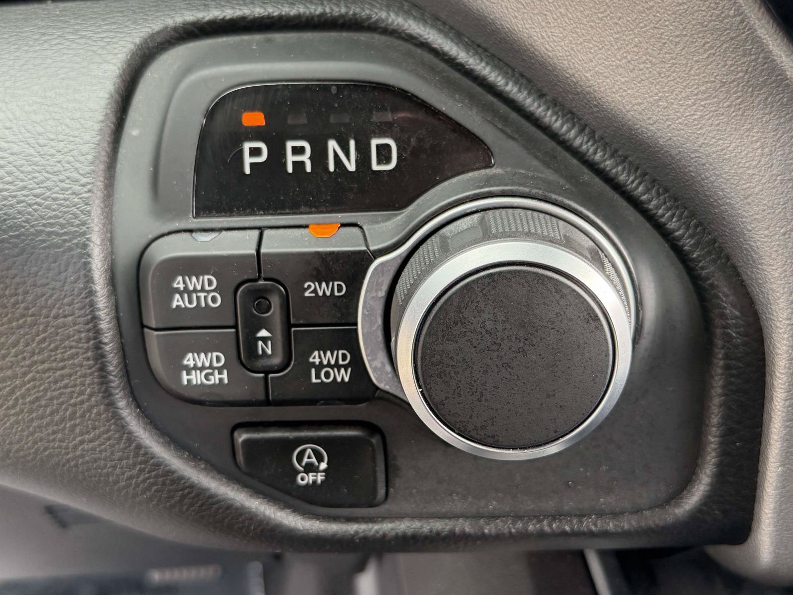 Used 2025 RAM 1500 Big Horn AWD/4WD image 14