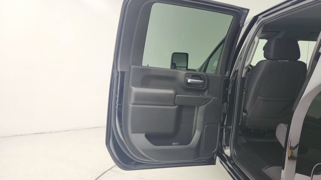Certified 2024 Chevrolet Silverado 2500 Custom w/ Custom Value Package AWD/4WD image 23