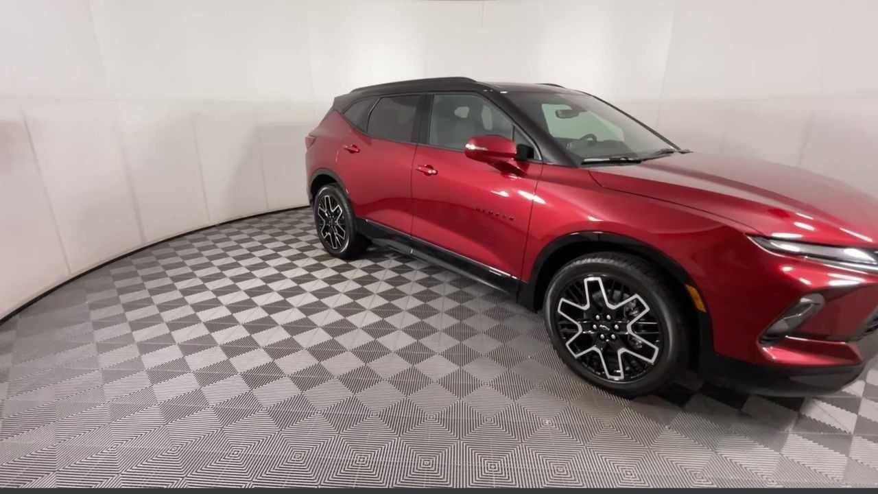 New 2025 Chevrolet Blazer RS w/ Driver Confidence II Package AWD/4WD image 4