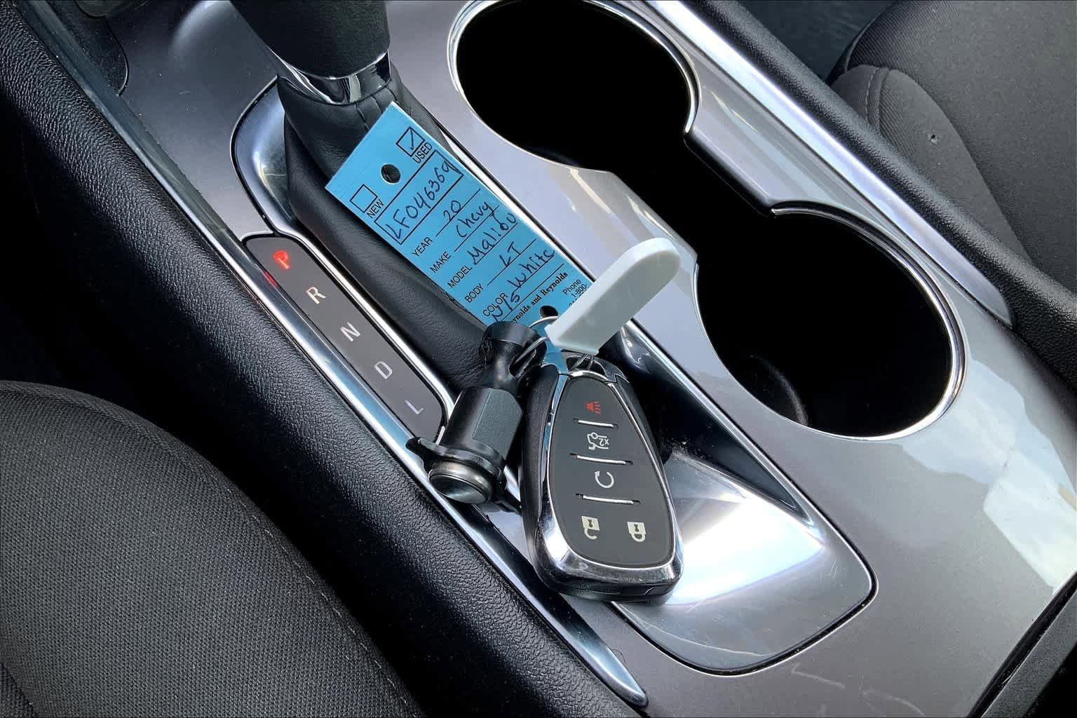 Used 2020 Chevrolet Malibu LT FWD image 15