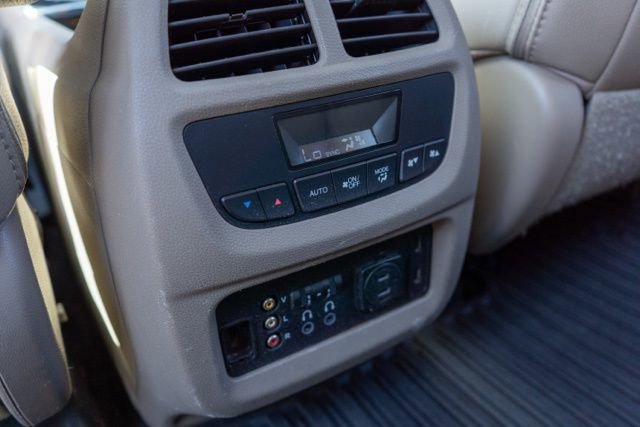 Used 2016 Honda Pilot Touring image 18