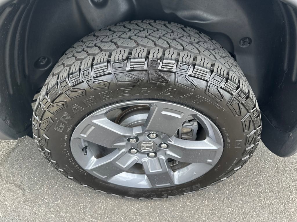 Used 2025 Honda Ridgeline TrailSport image 27
