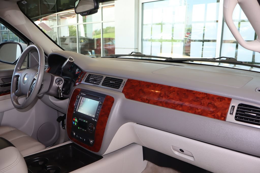 Used 2012 Chevrolet Tahoe 4WD Hybrid image 40