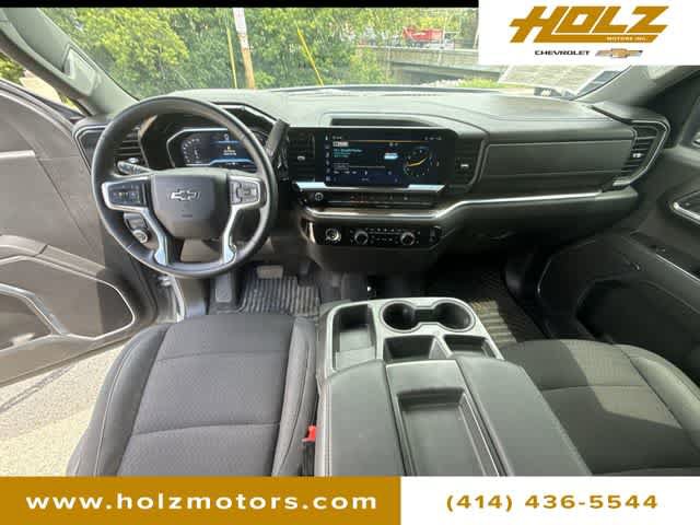 Certified 2024 Chevrolet Silverado 1500 RST AWD/4WD image 19