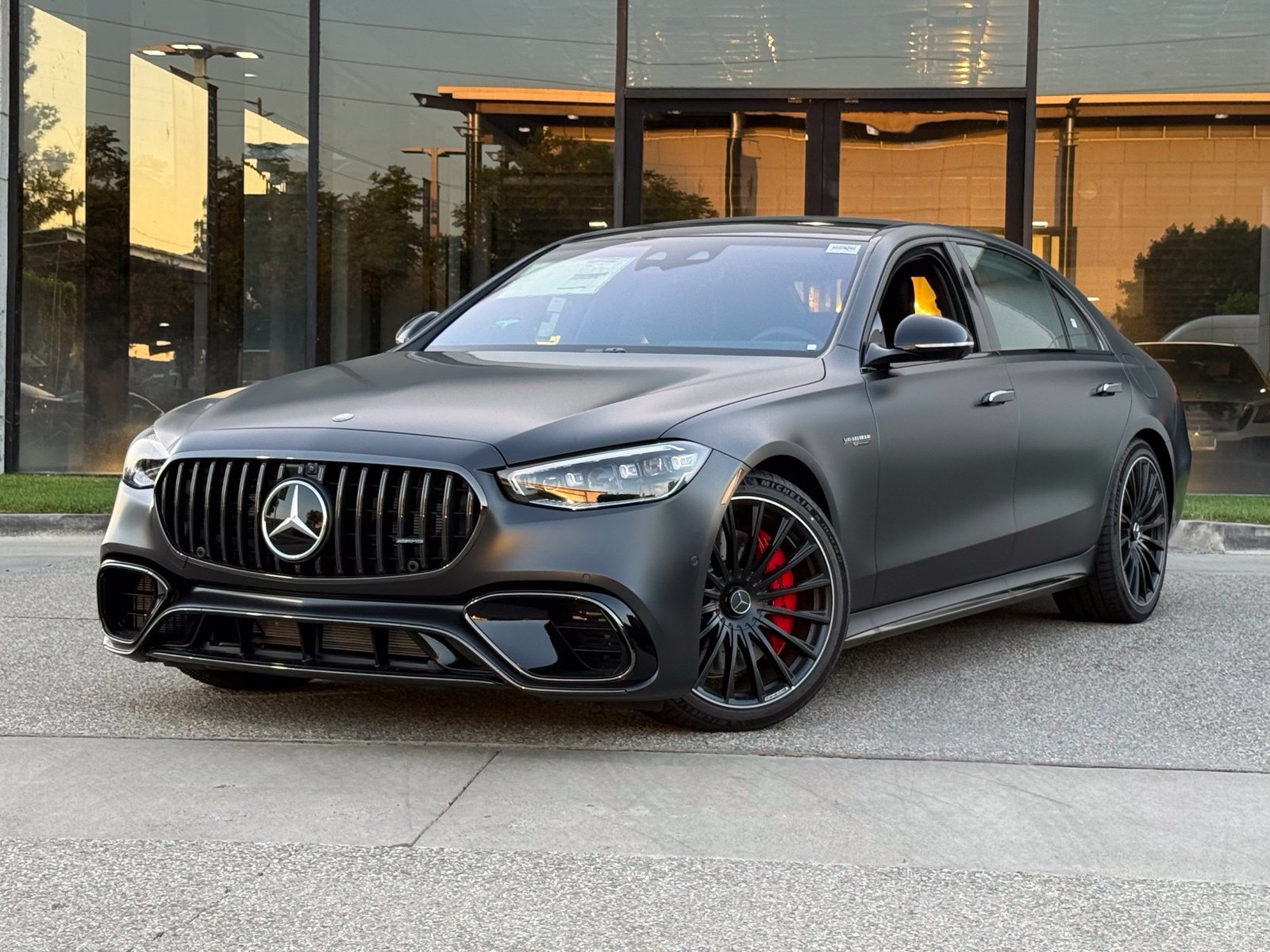 New 2026 Mercedes-Benz S 63 AMG S image 2