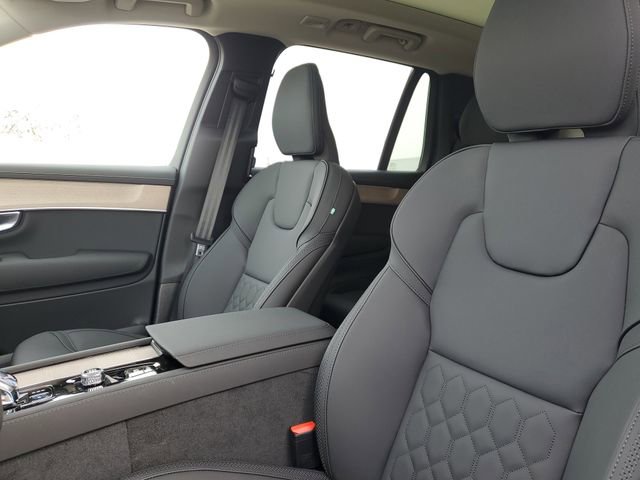 New 2026 Volvo XC90 B6 Plus w/ Protection Package Premier image 5
