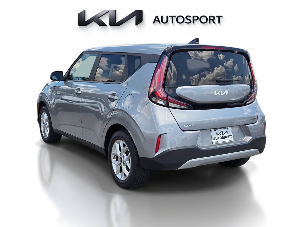 Certified 2023 Kia Soul S FWD image 10