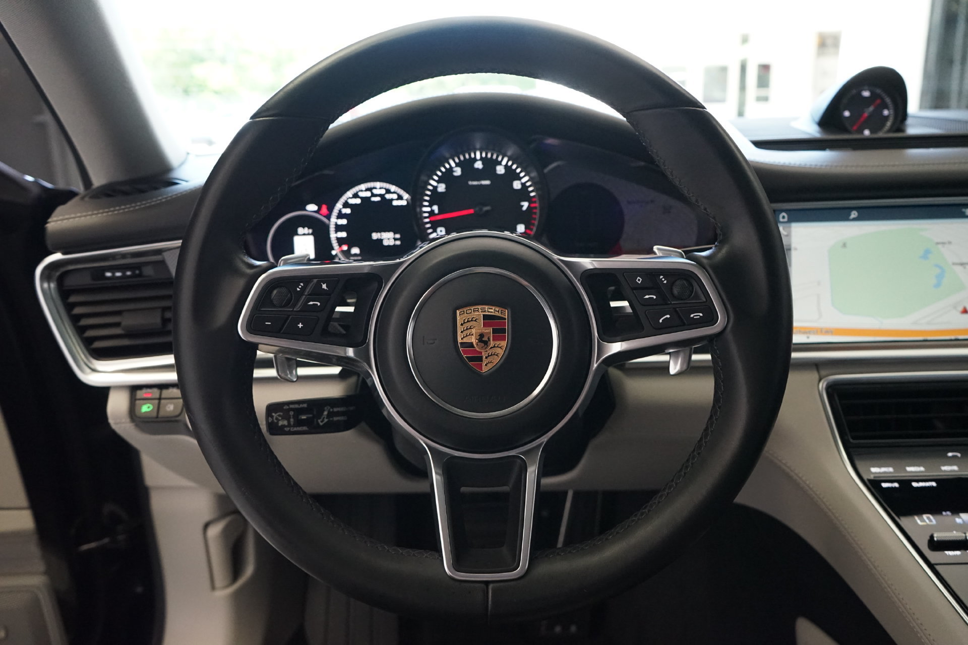Used 2017 Porsche Panamera 4S AWD/4WD image 5