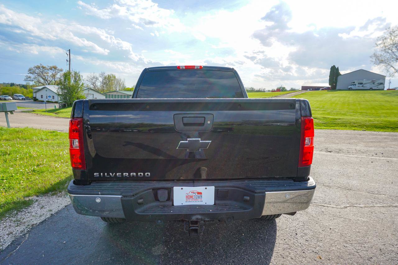 Used 2013 Chevrolet Silverado 1500 LT w/ All-Star Edition AWD/4WD image 4