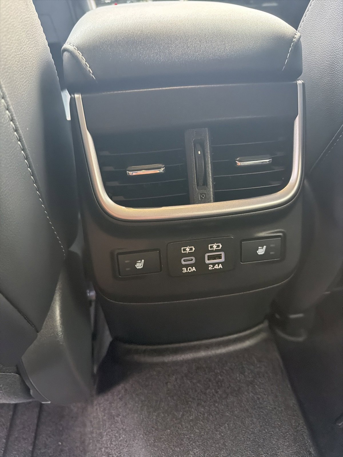 Used 2025 Subaru Outback Limited image 13