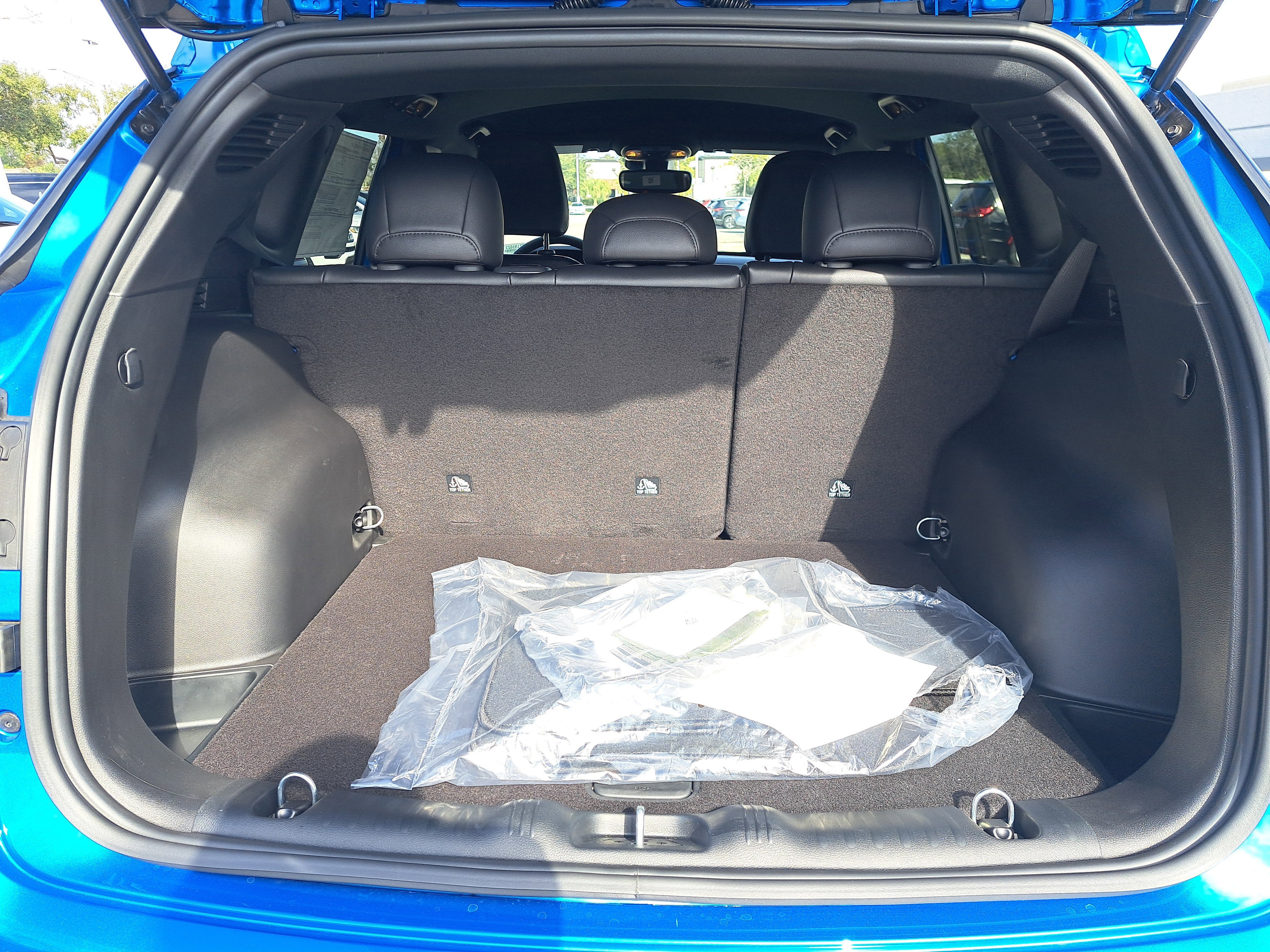 New 2026 Jeep Compass Latitude image 7