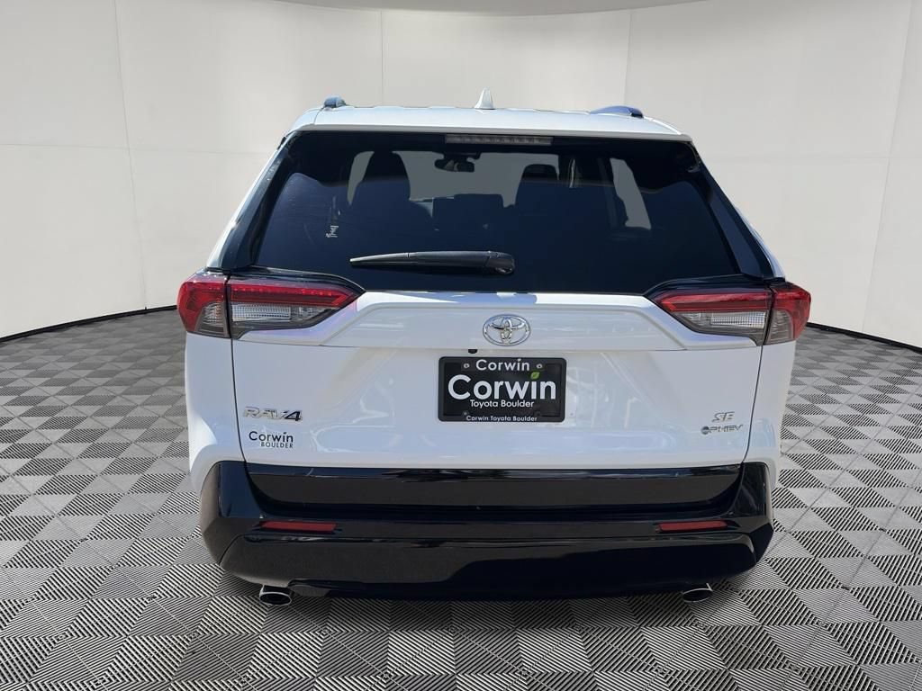 Used 2025 Toyota RAV4 SE AWD/4WD image 8
