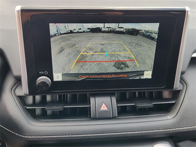 Used 2025 Toyota RAV4 XLE image 17