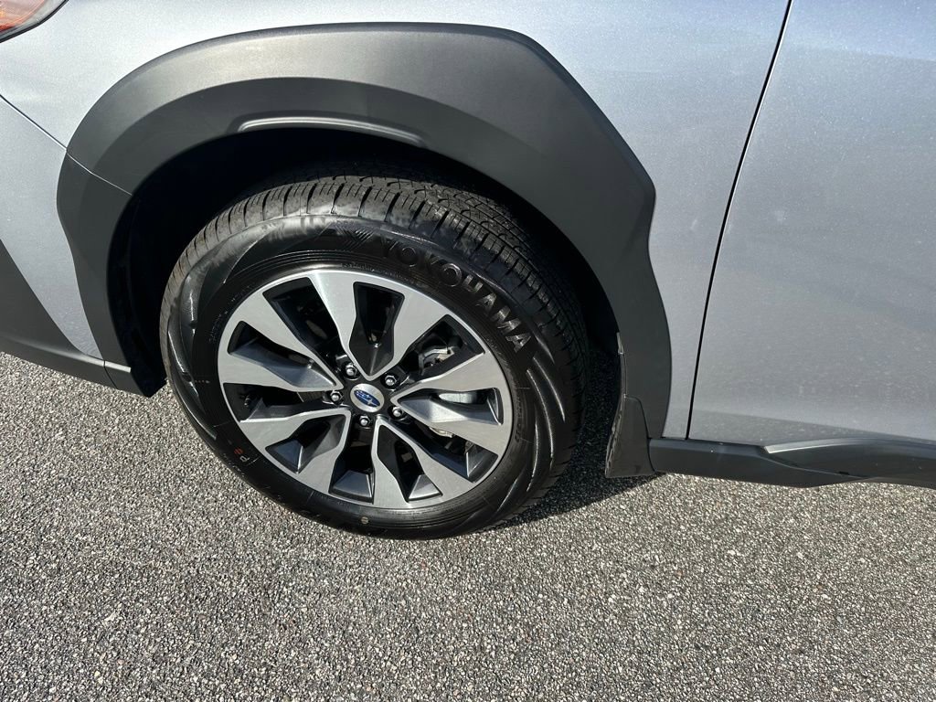 Used 2025 Subaru Outback Limited w/ Popular Package #2 image 11