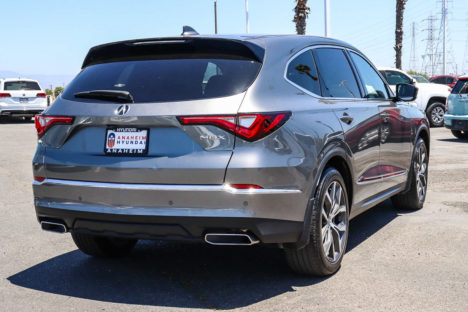 Used 2024 Acura MDX FWD w/ Technology Package image 7
