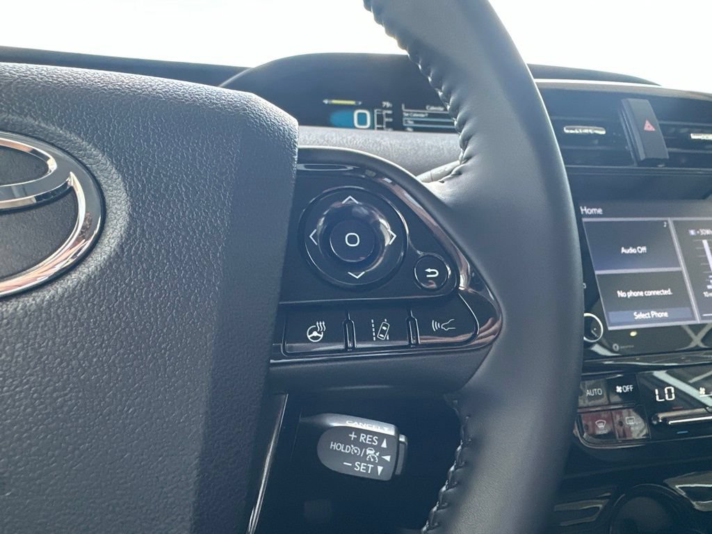 Certified 2022 Toyota Prius XLE FWD image 26