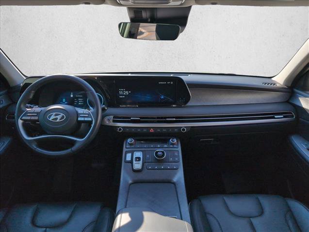 Used 2024 Hyundai Palisade Limited image 19