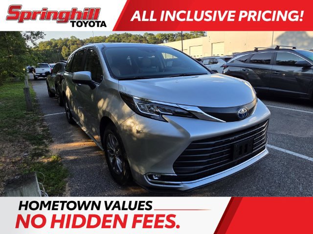 Certified 2023 Toyota Sienna XLE