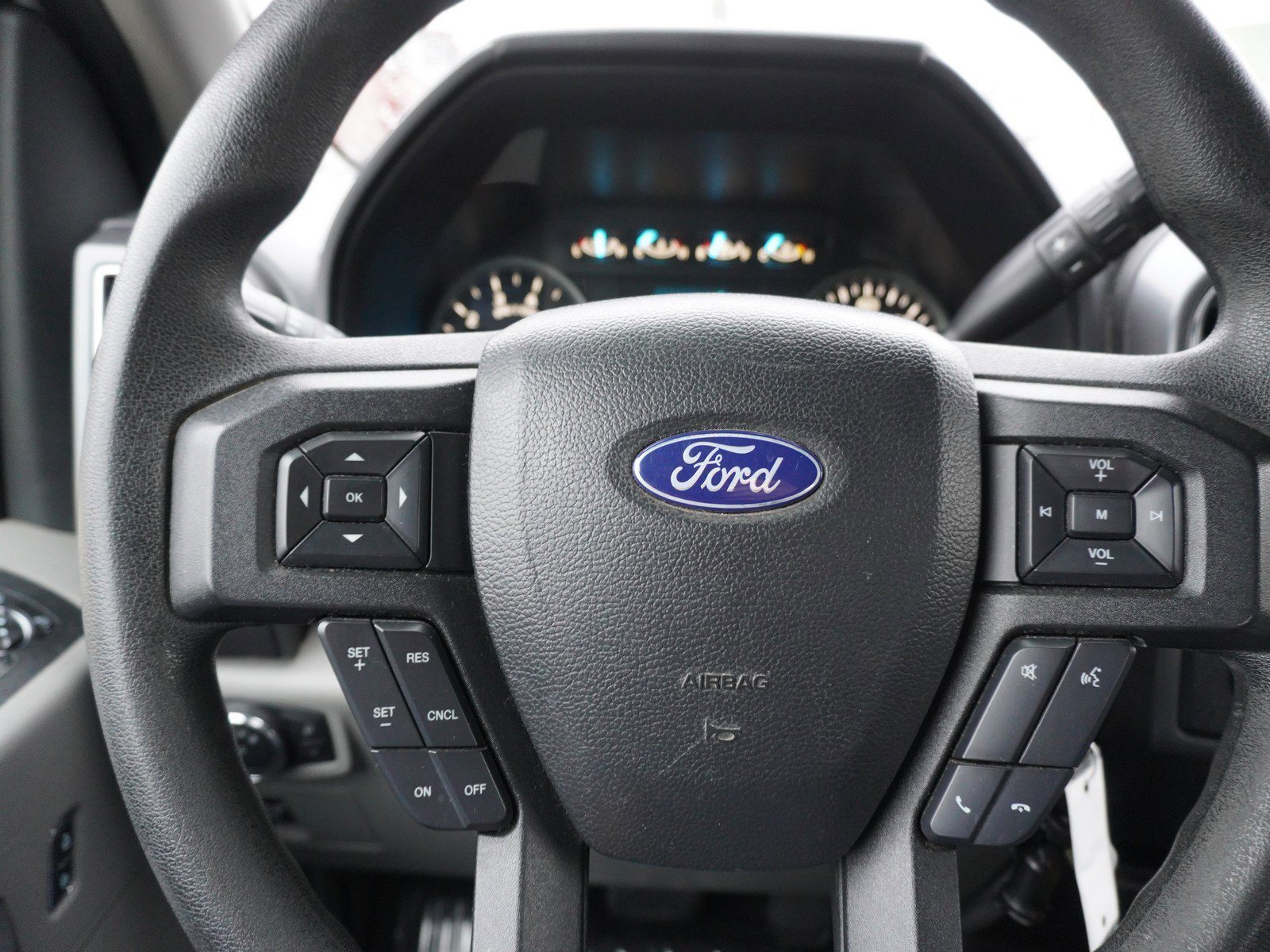 Used 2019 Ford F150 XLT image 25