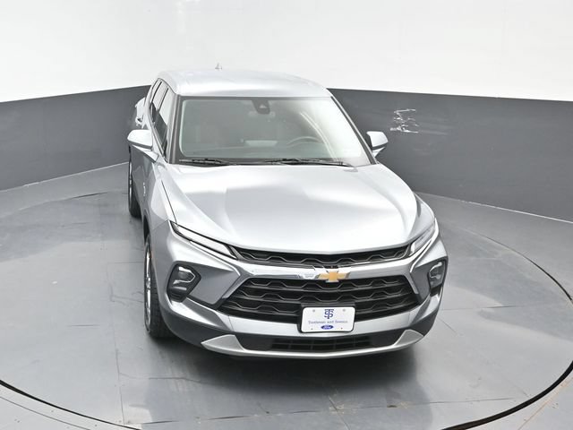 Used 2025 Chevrolet Blazer LT AWD/4WD image 19