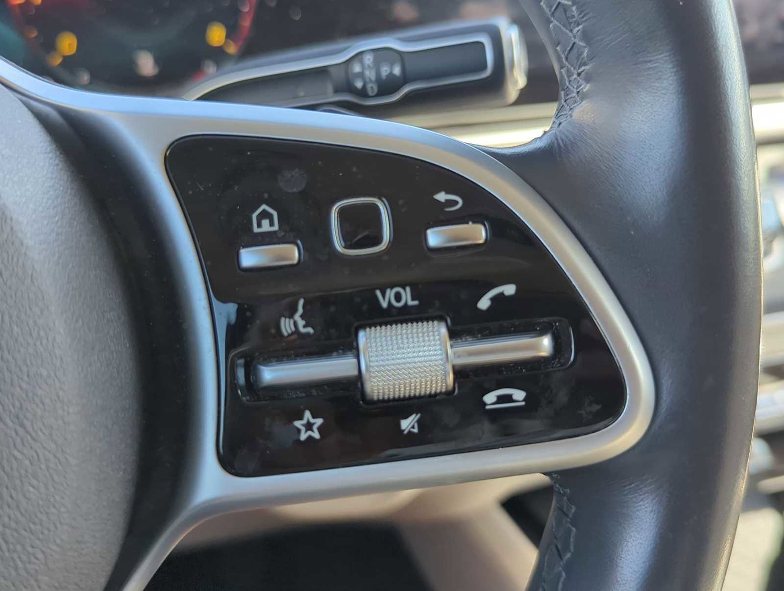 Used 2020 Mercedes-Benz GLE 350 4MATIC image 25