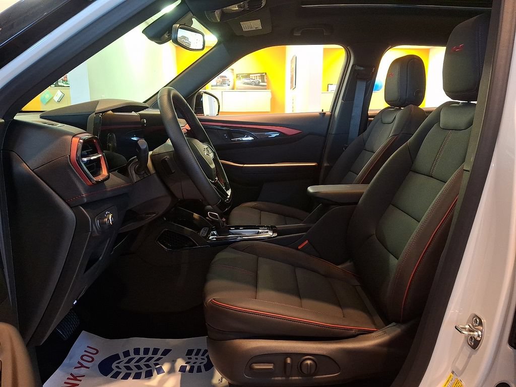 New 2026 Chevrolet TrailBlazer RS w/ Convenience Package FWD image 9