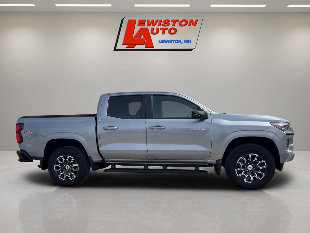 Used 2023 Chevrolet Colorado Z71 w/ Z71 Convenience Package 2 image 7