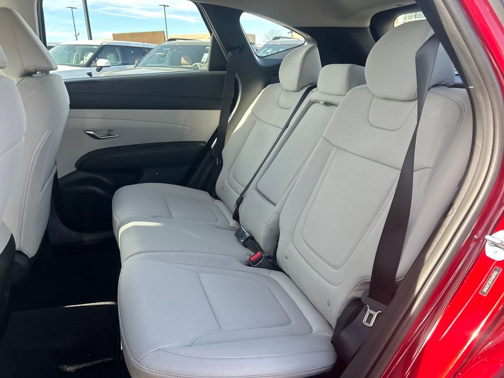 New 2026 Hyundai Tucson SE image 23