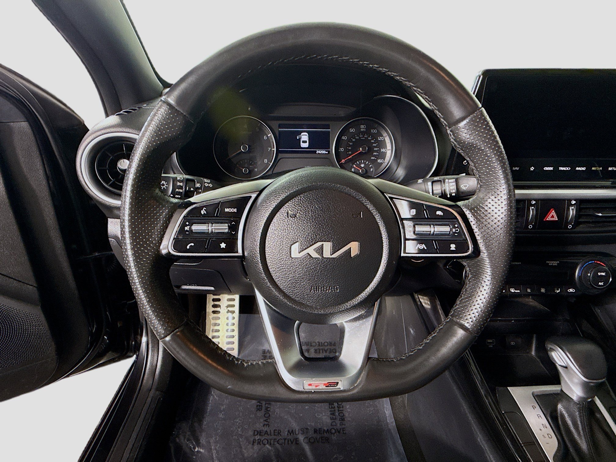 Used 2024 Kia Forte GT-Line image 13