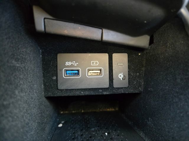 Used 2022 Genesis GV70 2.5T w/ Select Package image 30