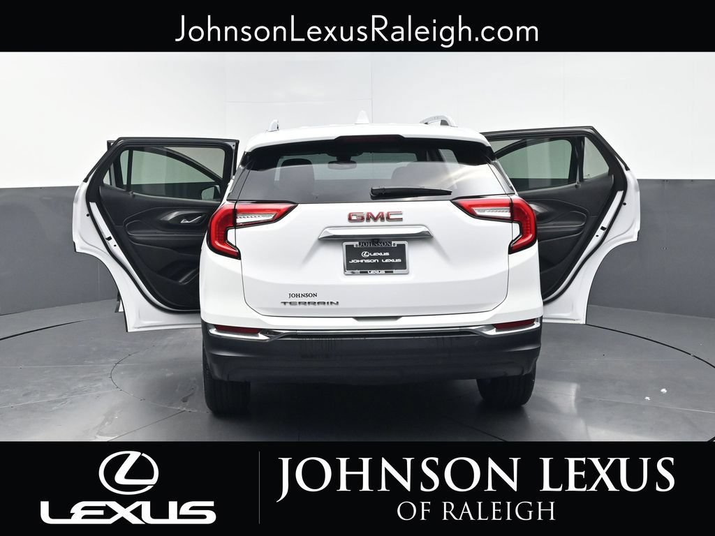 Used 2022 GMC Terrain SLT w/ Infotainment Package II FWD image 35