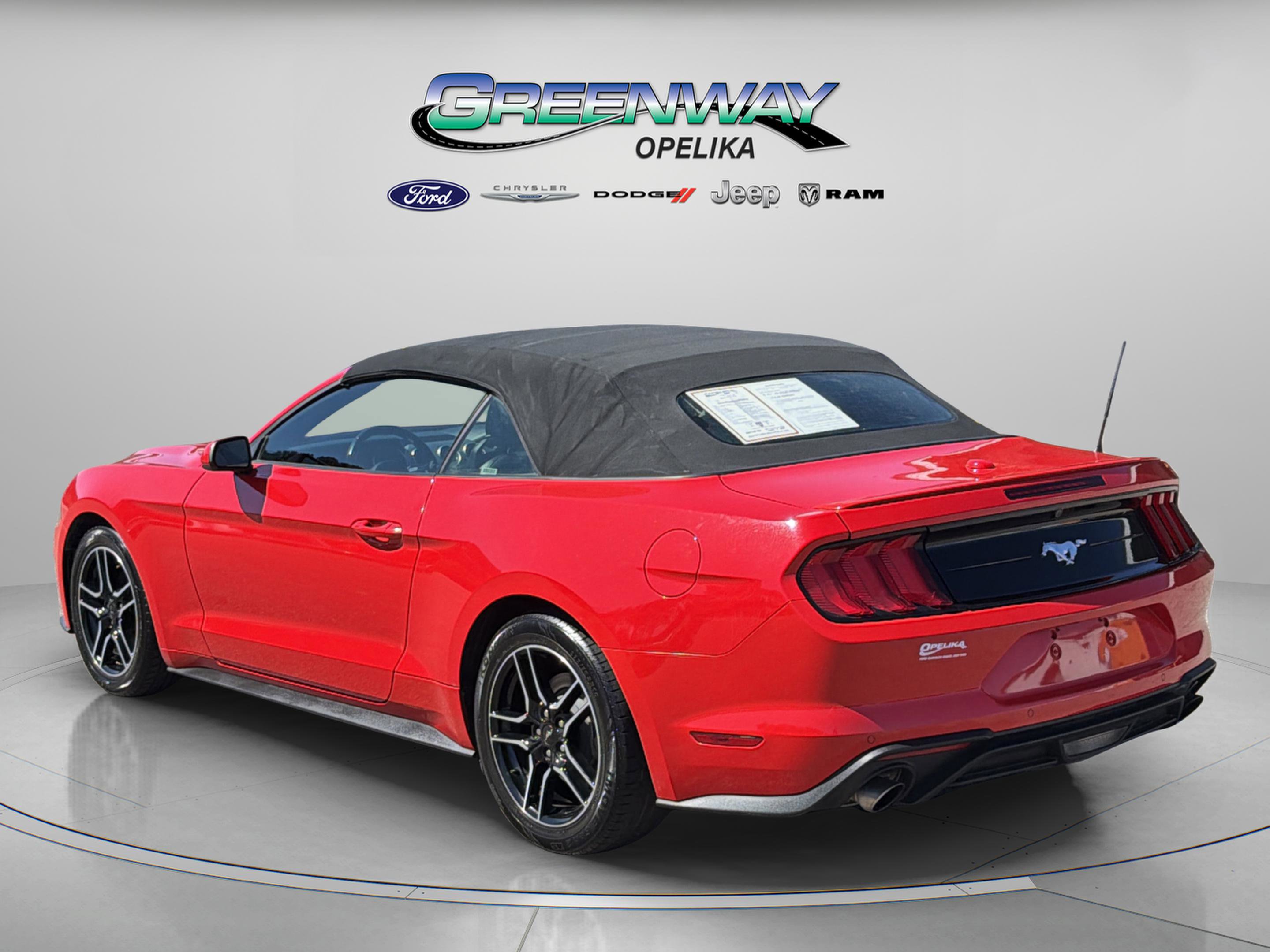 Used 2023 Ford Mustang Premium image 5