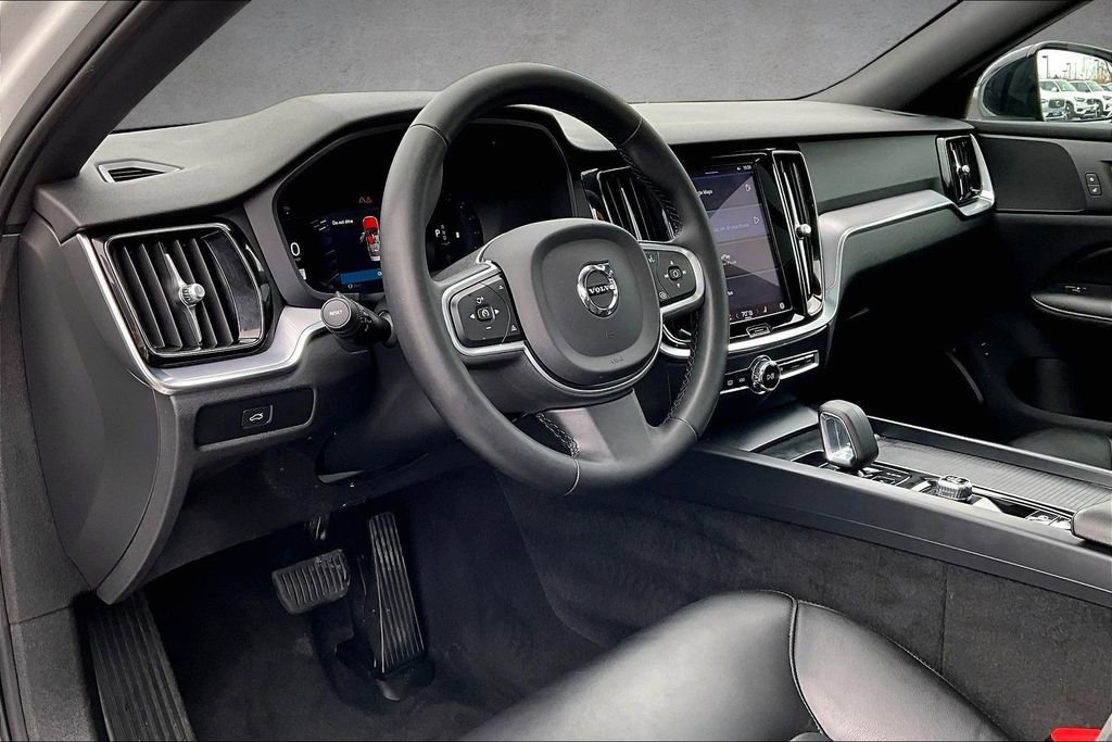 Certified 2023 Volvo S60 B5 Plus w/ Climate Package AWD/4WD image 17