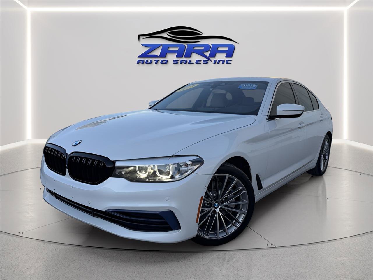 Used 2019 BMW 530i xDrive w/ Convenience Package AWD/4WD image 1