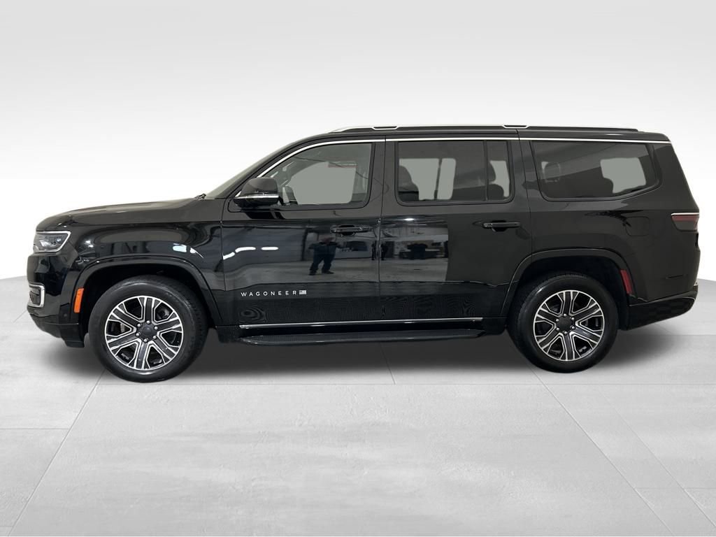 Used 2024 Jeep Wagoneer Series II image 2