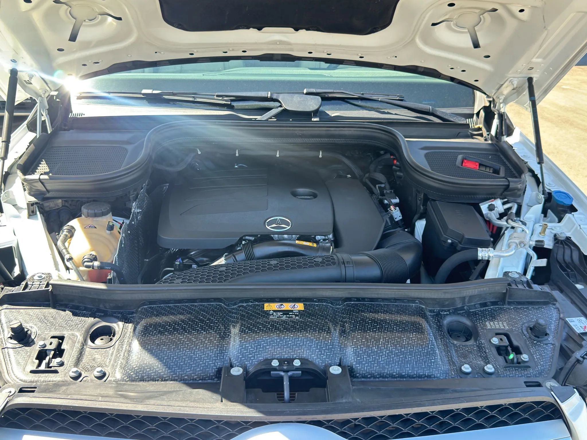 Used 2020 Mercedes-Benz GLE 350 4MATIC w/ Premium Package image 9