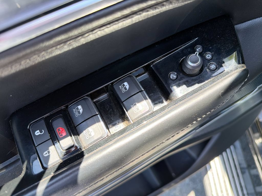 Used 2022 Jeep Grand Wagoneer Series II w/ Convenience Group III AWD/4WD image 16
