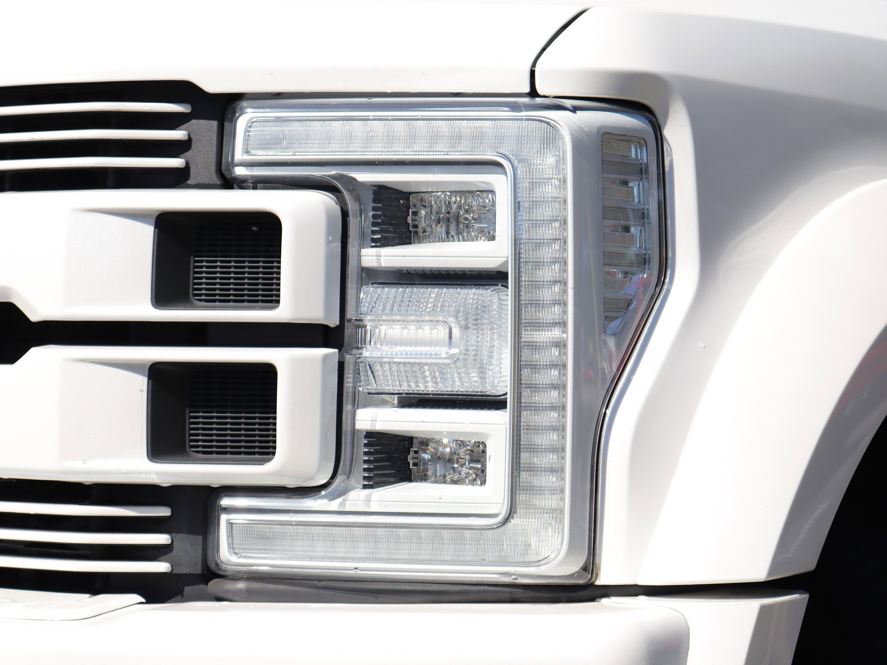 Used 2019 Ford F450 Limited image 39