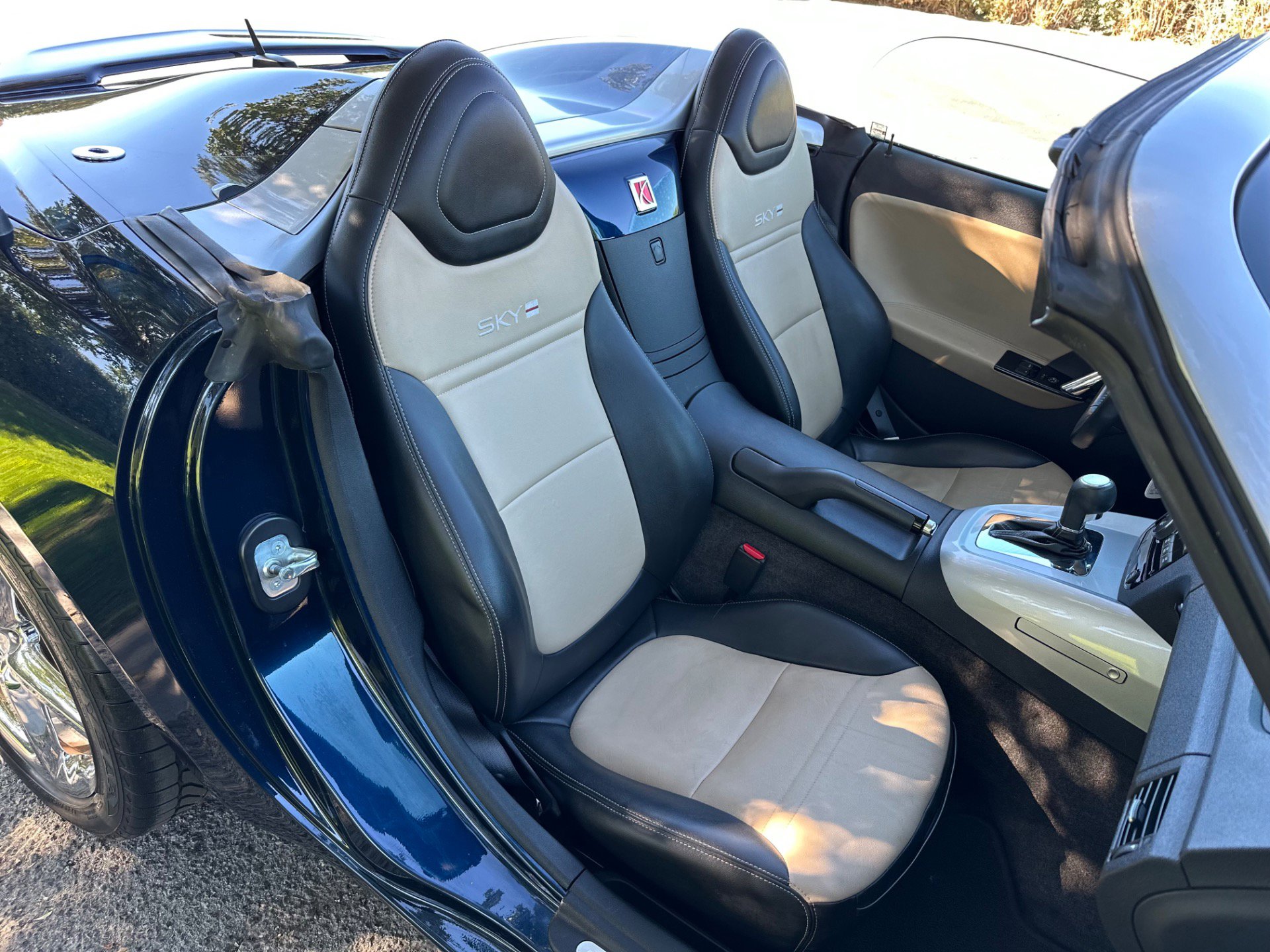 Used 2007 Saturn Sky Red Line image 39