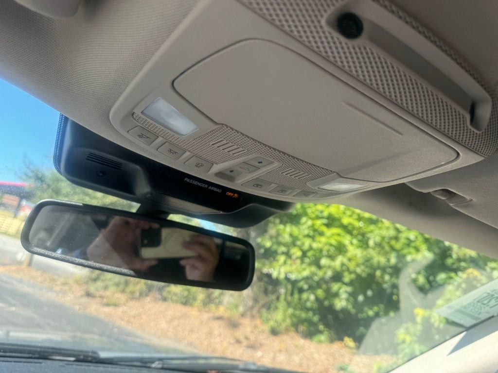 Used 2023 Ford Expedition XLT image 31