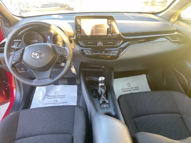 Used 2019 Toyota C-HR LE FWD image 13